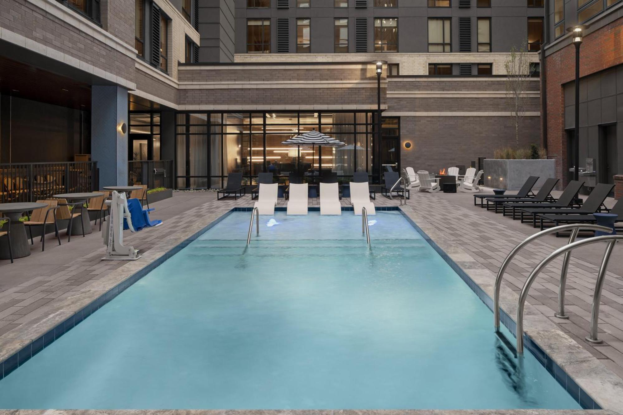 Hyatt House Raleigh Downtown/Seaboard Station Hotell Exteriör bild